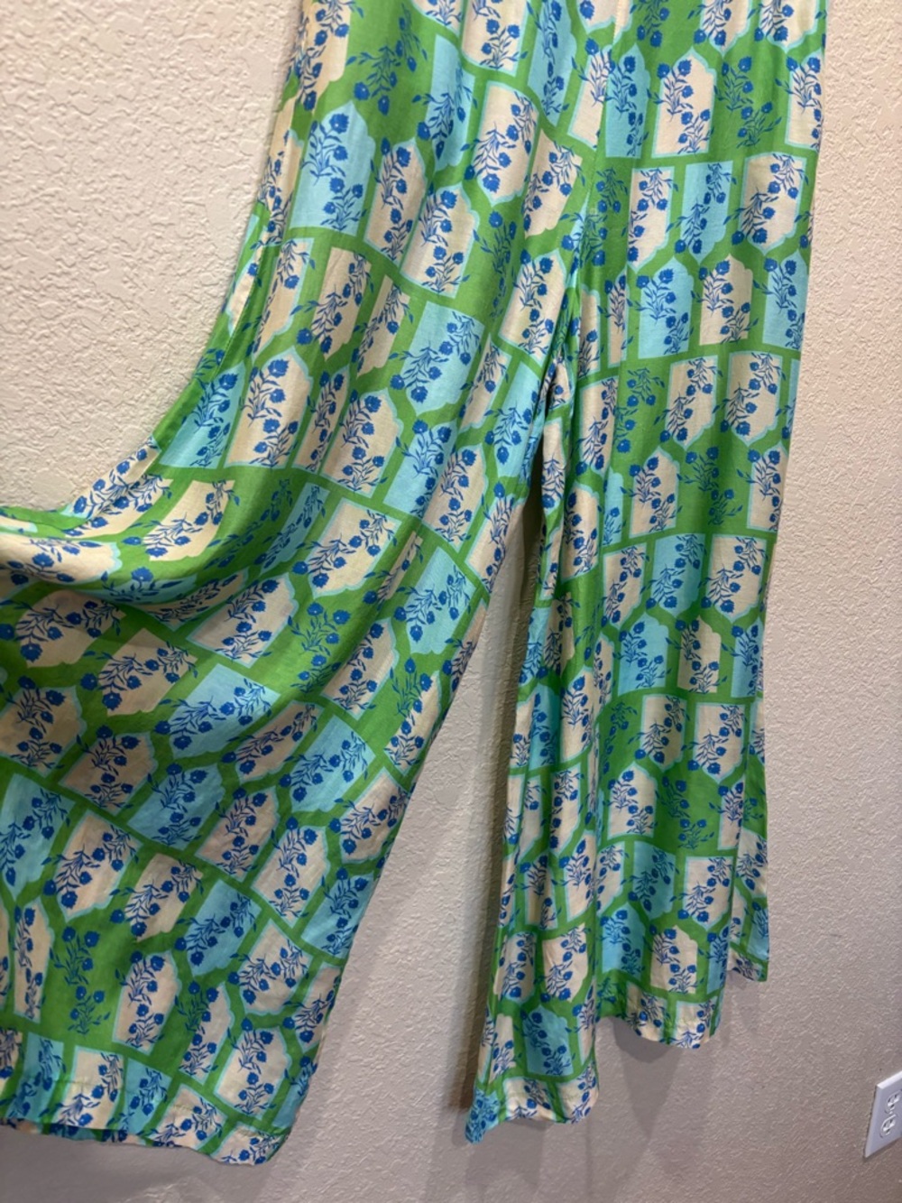 Verandah Flared Wide Leg Pants Green Floral Lightweight Boho Whimsigoth Size XS - Picture 4 of 10